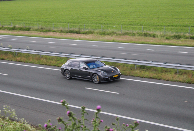 Porsche 971 Panamera Turbo S E-Hybrid Sport Turismo