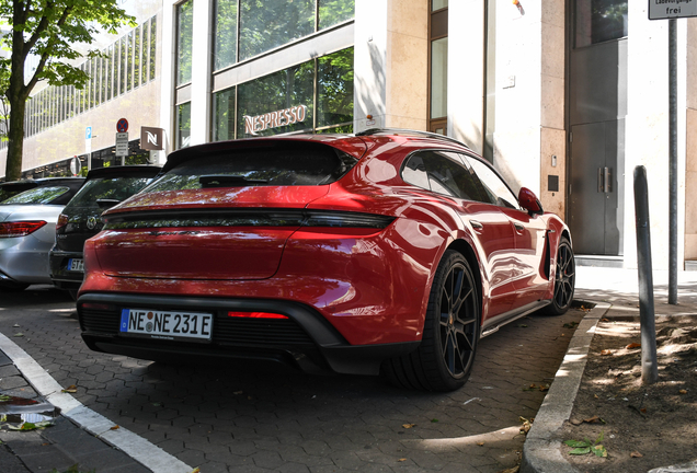 Porsche Taycan GTS Sport Turismo