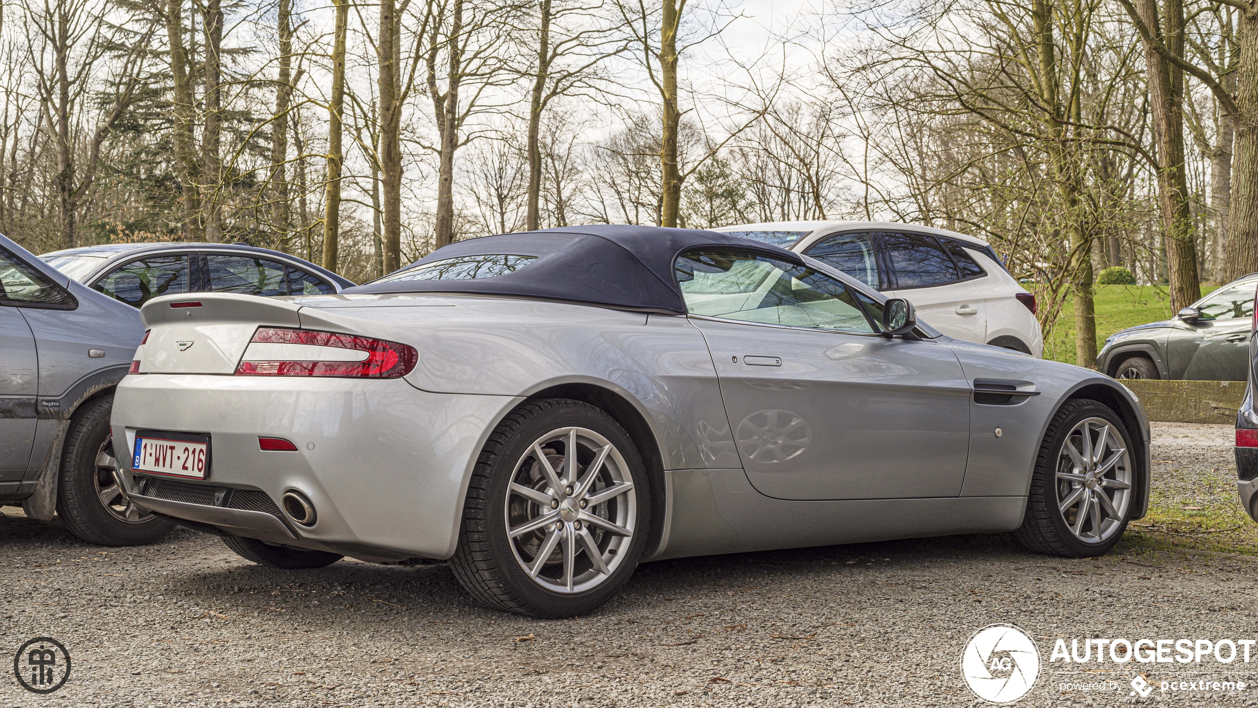 Aston Martin V8 Vantage Roadster