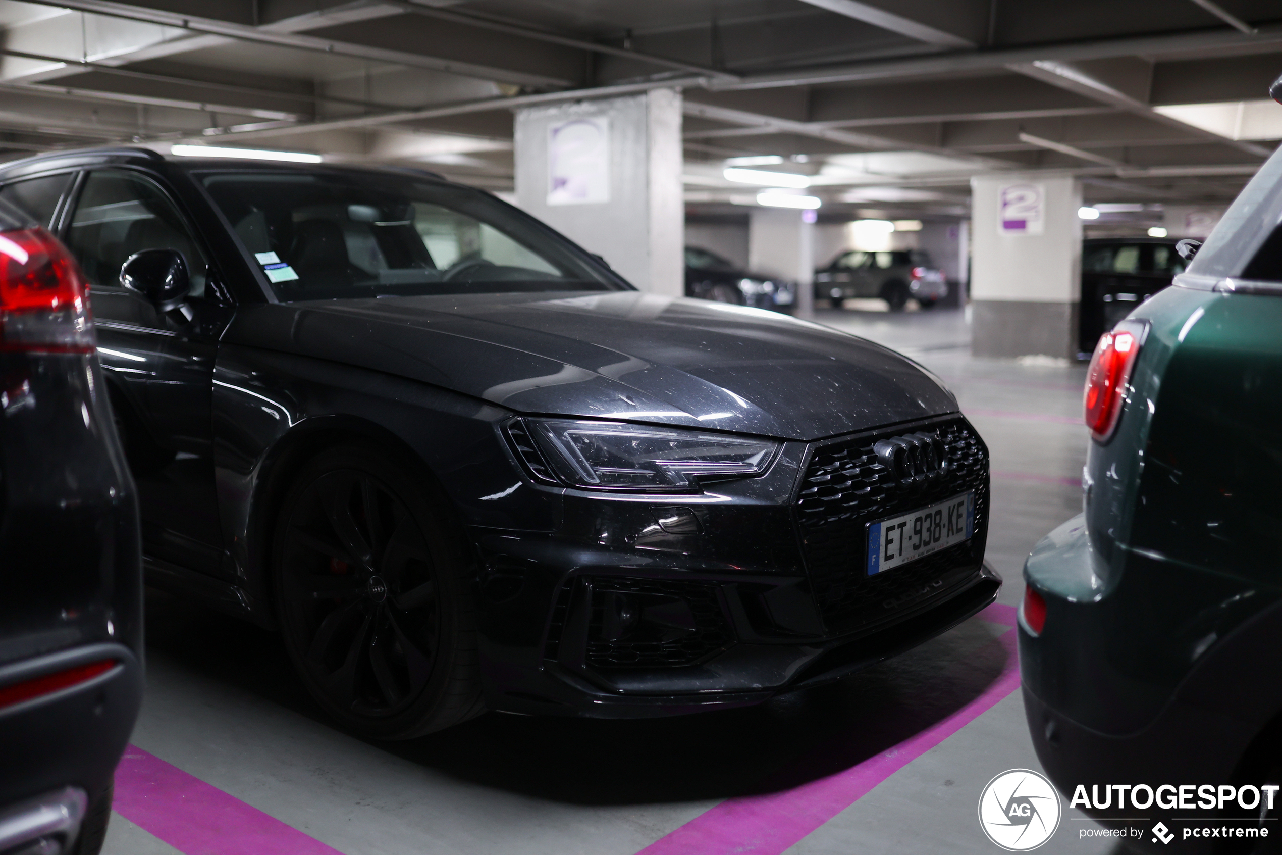 Audi RS4 Avant B9