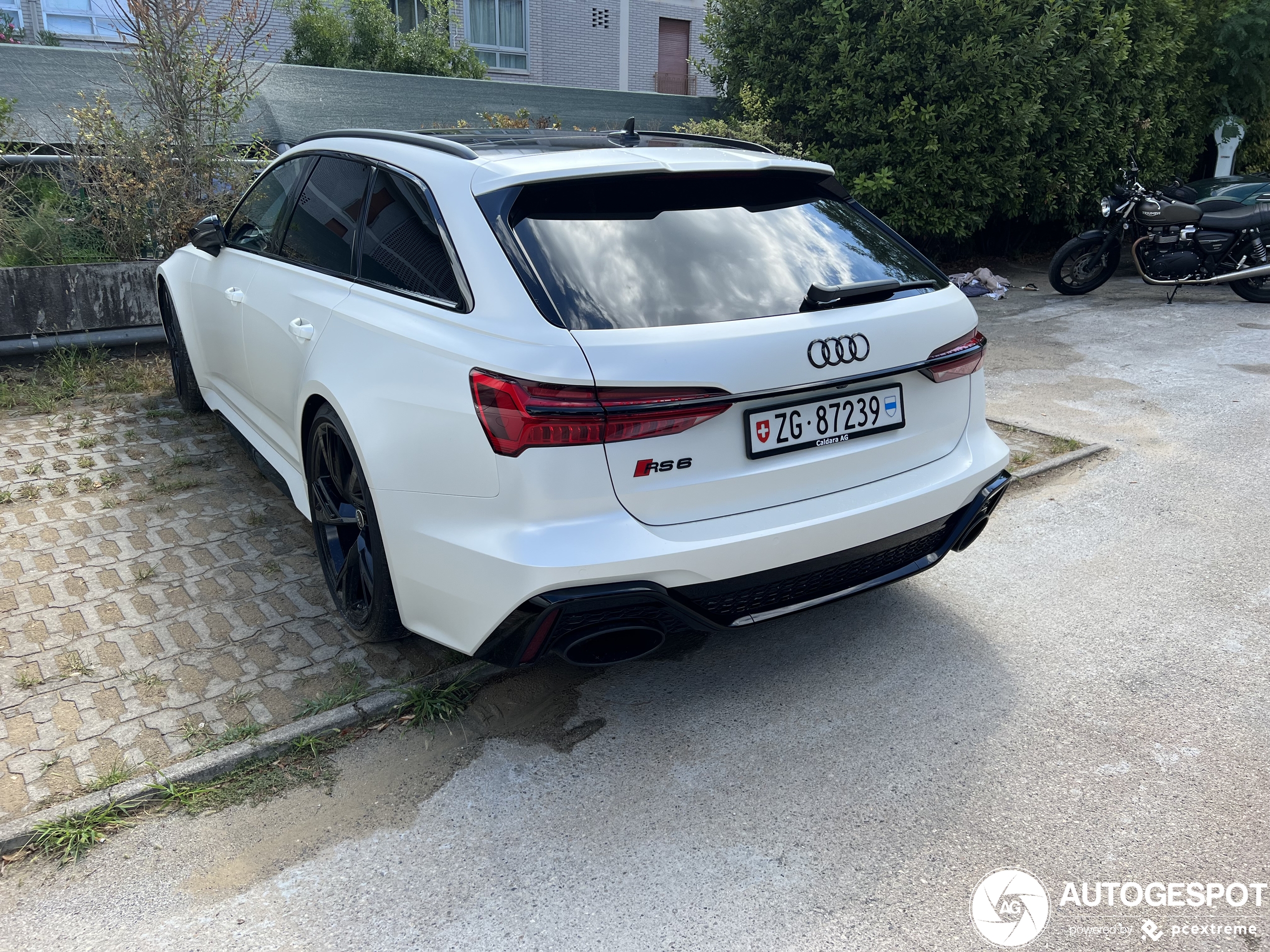 Audi RS6 Avant C8