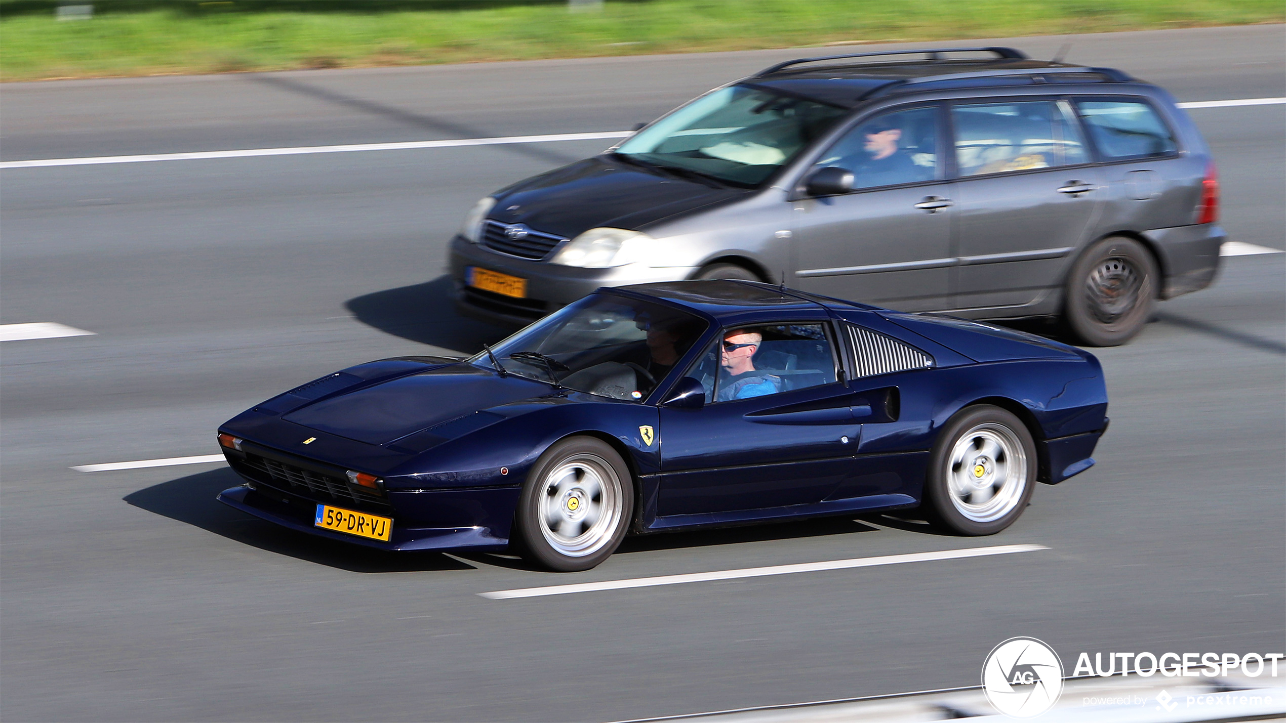 Ferrari 308 GTSi Zender