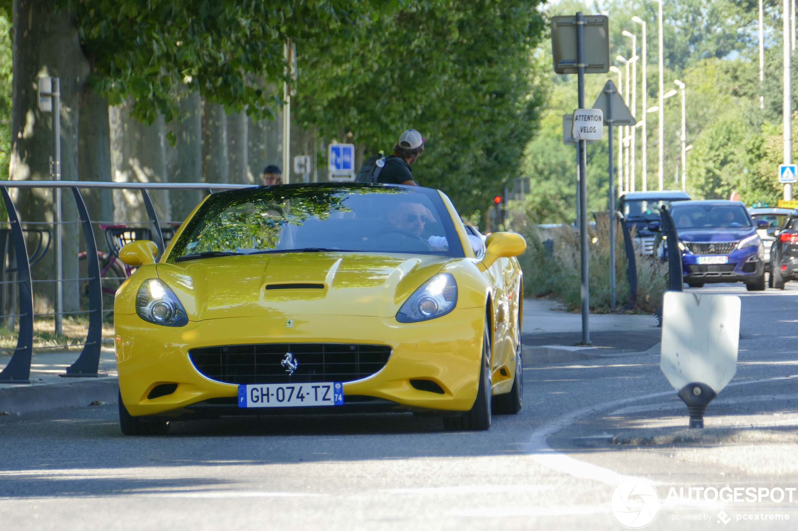 Ferrari California