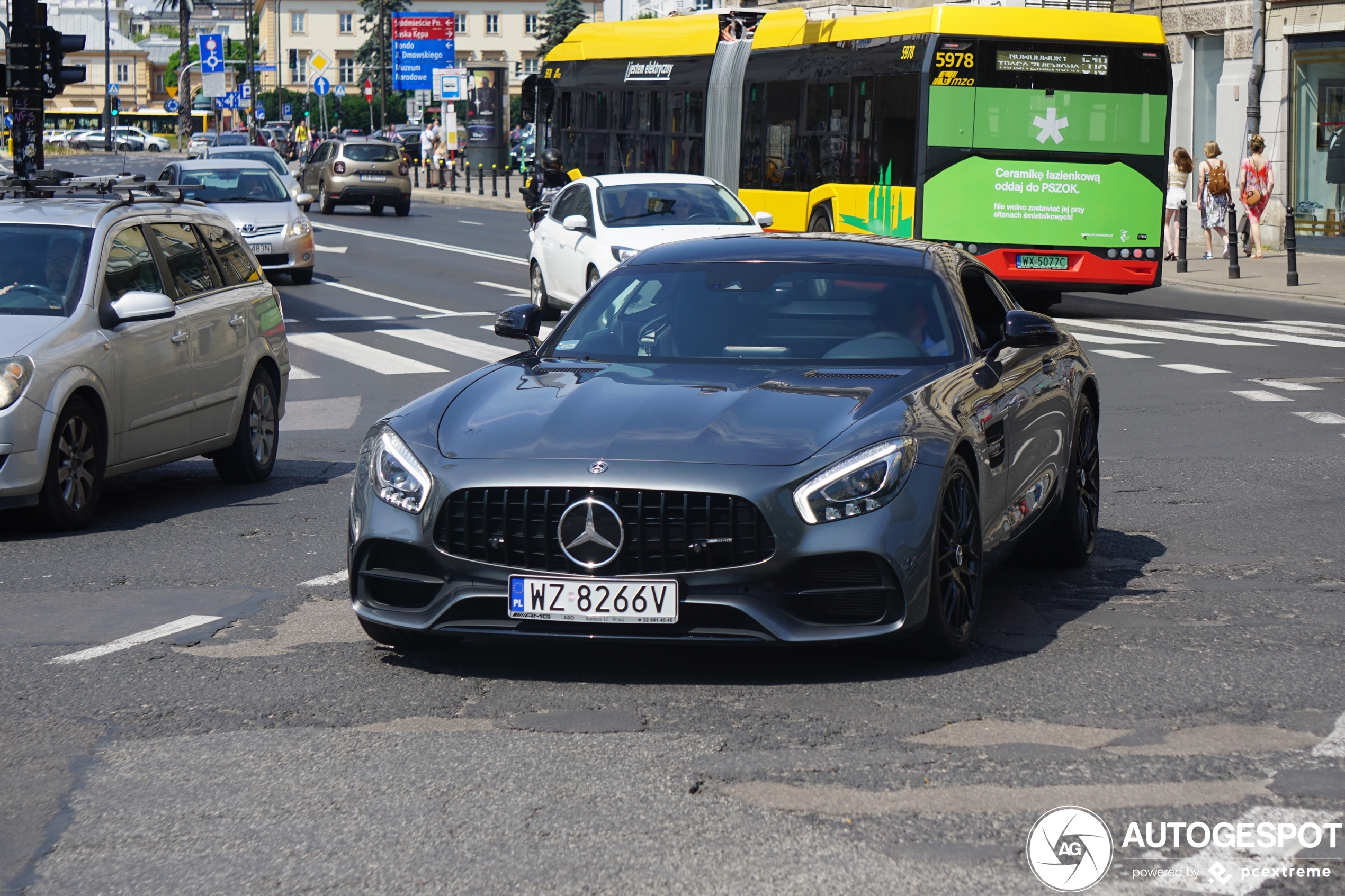 Mercedes-AMG GT C190 2017