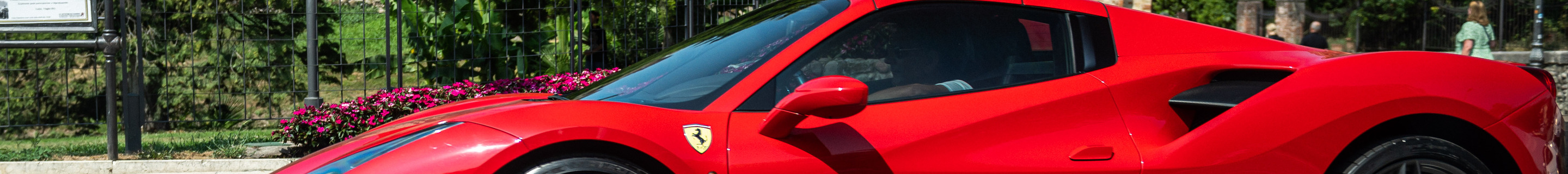 Ferrari 488 Spider