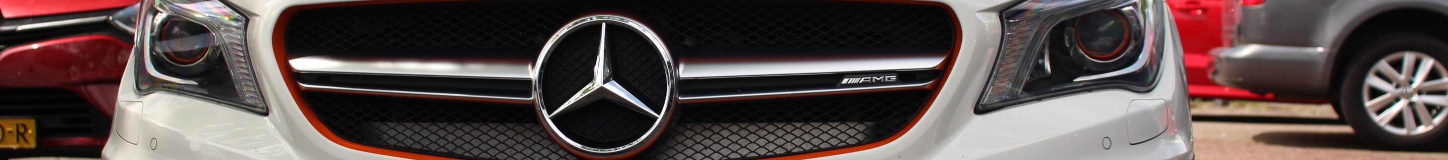 Mercedes-AMG CLA 45 Shooting Brake OrangeArt Edition