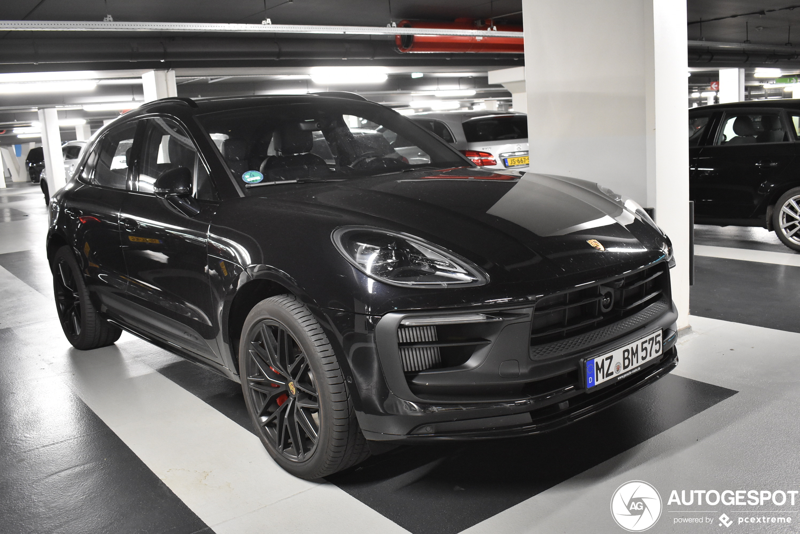 Porsche 95B Macan GTS MkIII