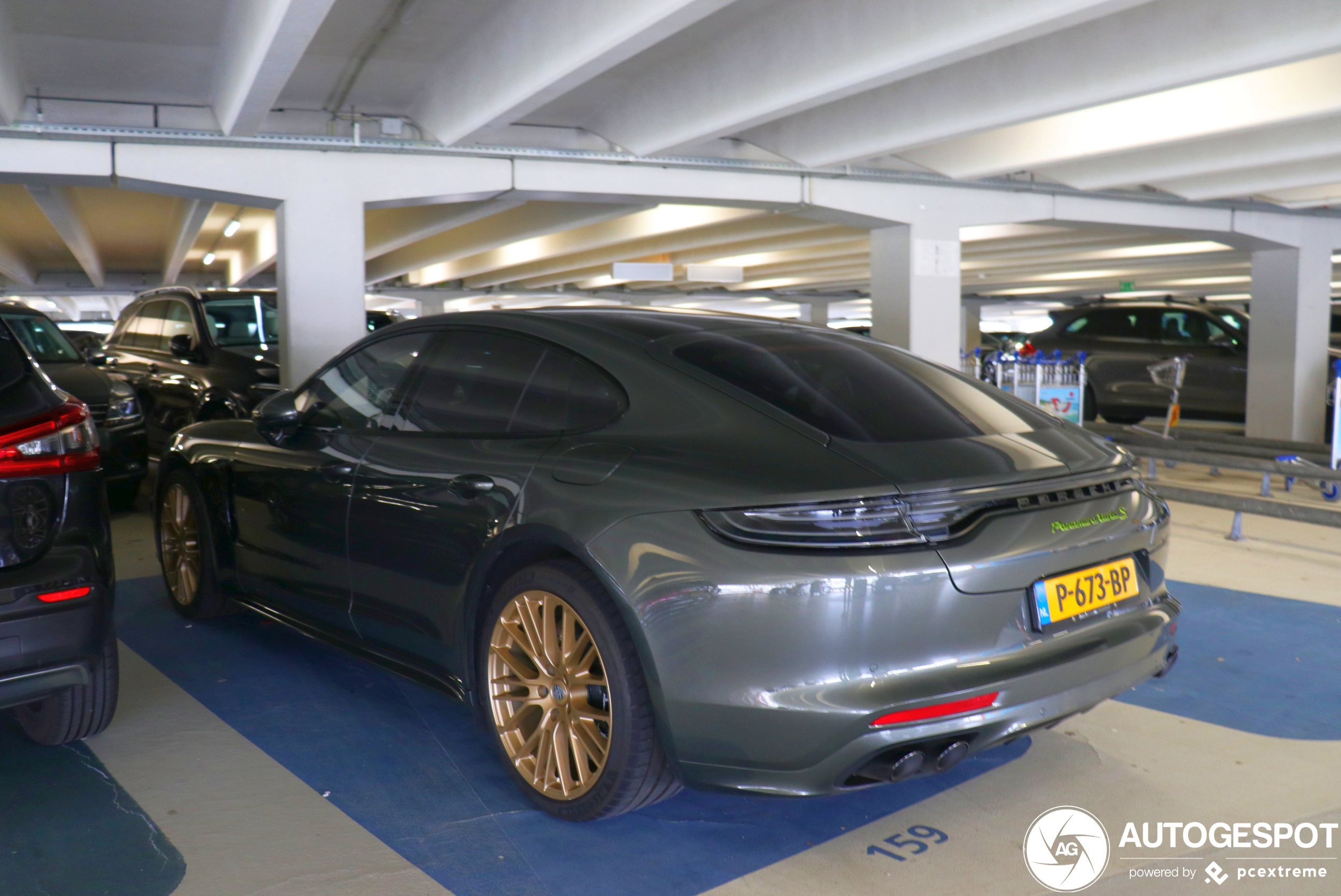 Porsche 971 Panamera Turbo S E-Hybrid MkII