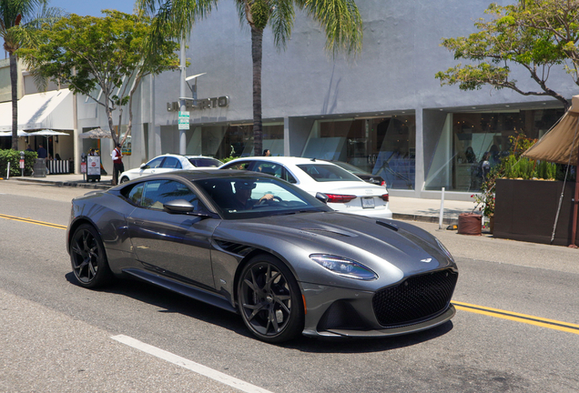 Aston Martin DBS Superleggera