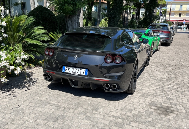 Ferrari GTC4Lusso