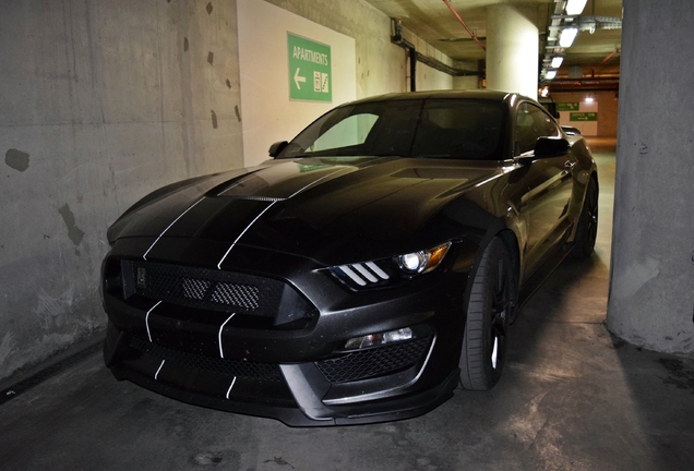 Ford Mustang Shelby GT350 2015