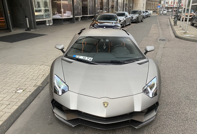 Lamborghini Aventador S LP740-4