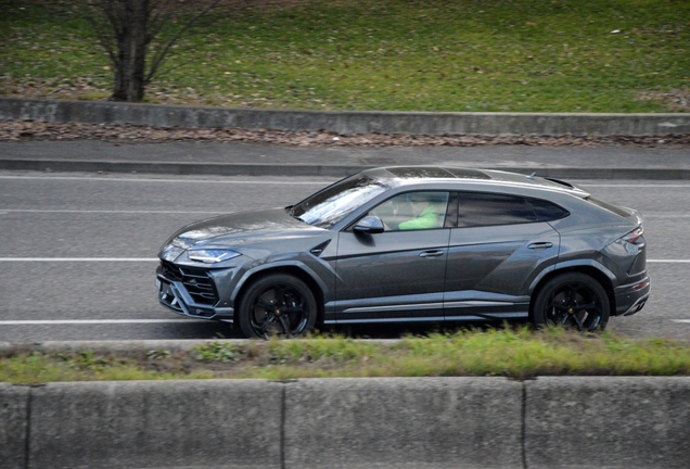 Lamborghini Urus