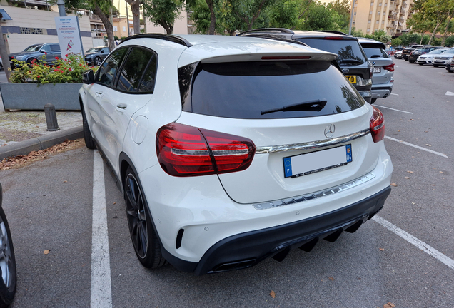 Mercedes-AMG GLA 45 X156 2017