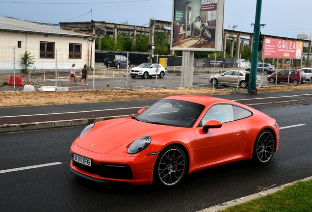 Porsche 992 Carrera 4S