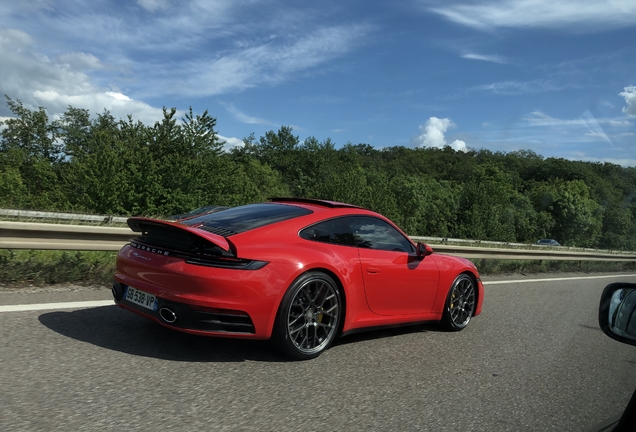 Porsche 992 Carrera S