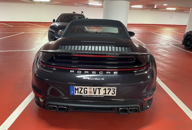 Porsche 992 Turbo S Cabriolet