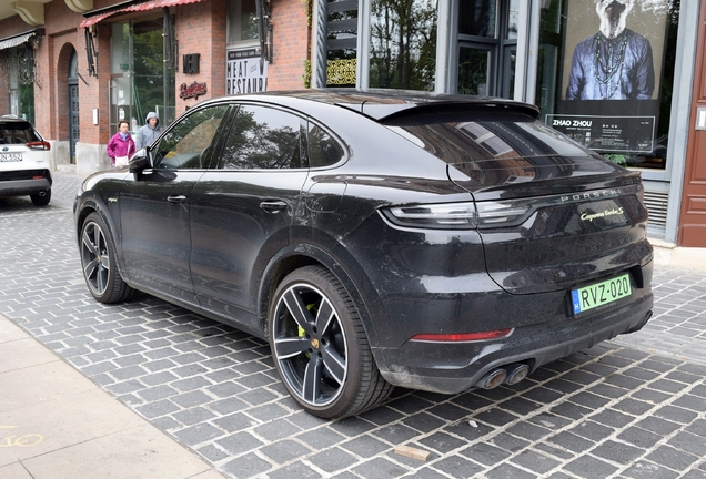 Porsche Cayenne Coupé Turbo S E-Hybrid