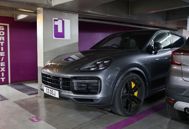 Porsche Cayenne Coupé Turbo S E-Hybrid