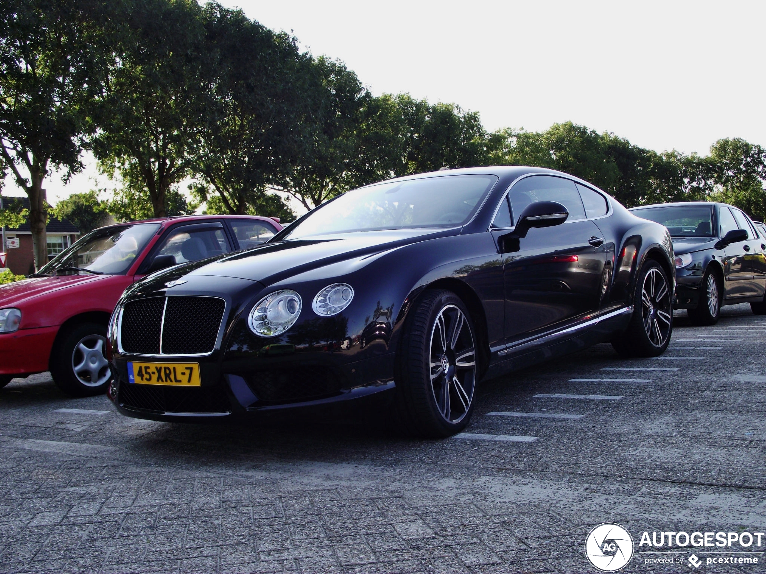 Bentley Continental GT V8