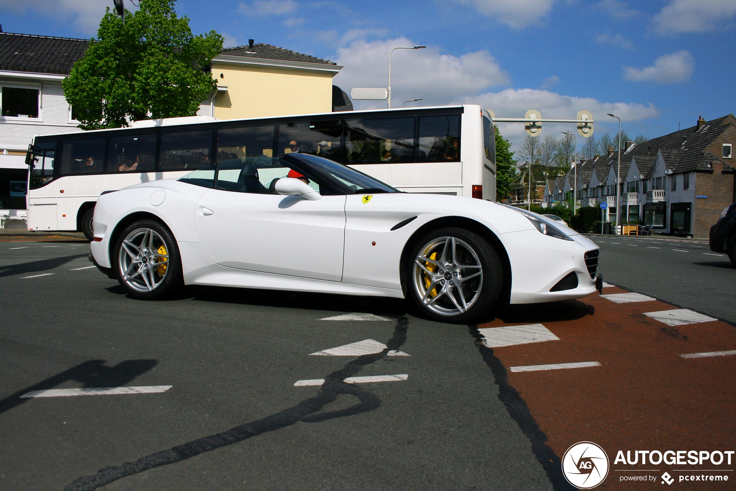 Ferrari California T