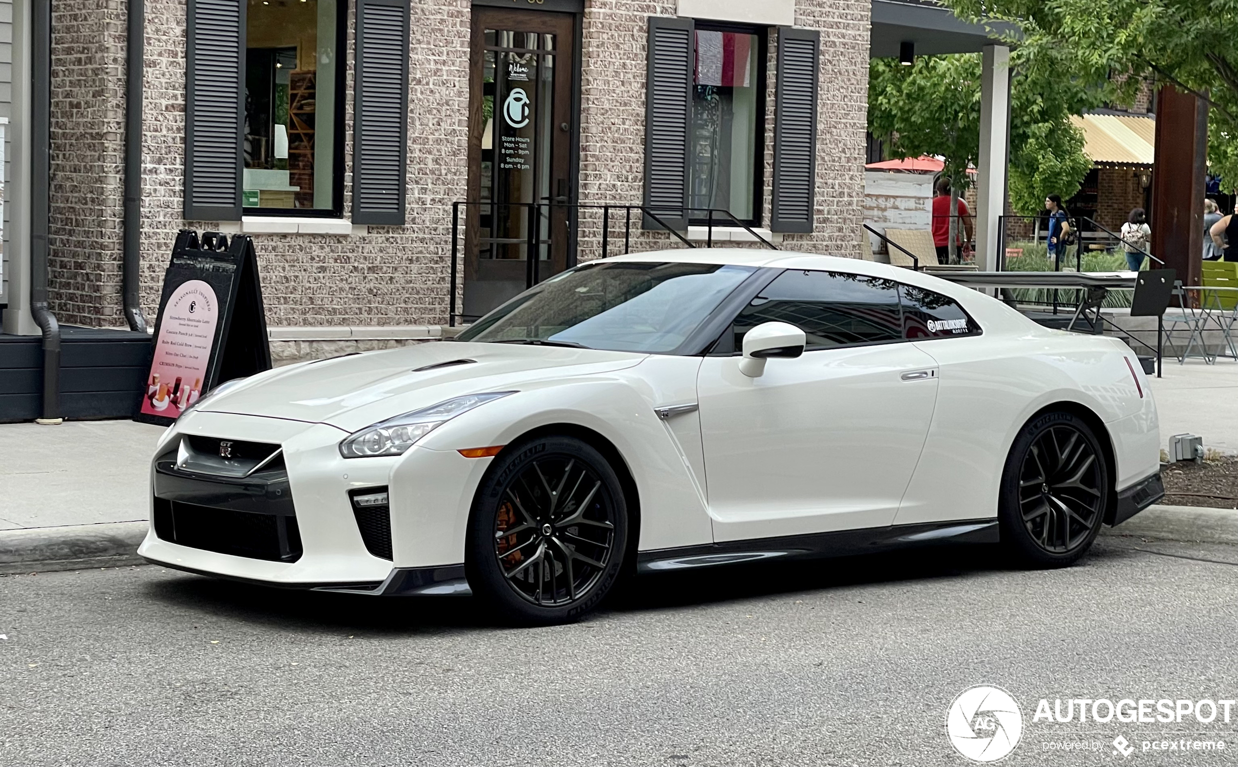 Nissan GT-R 2017