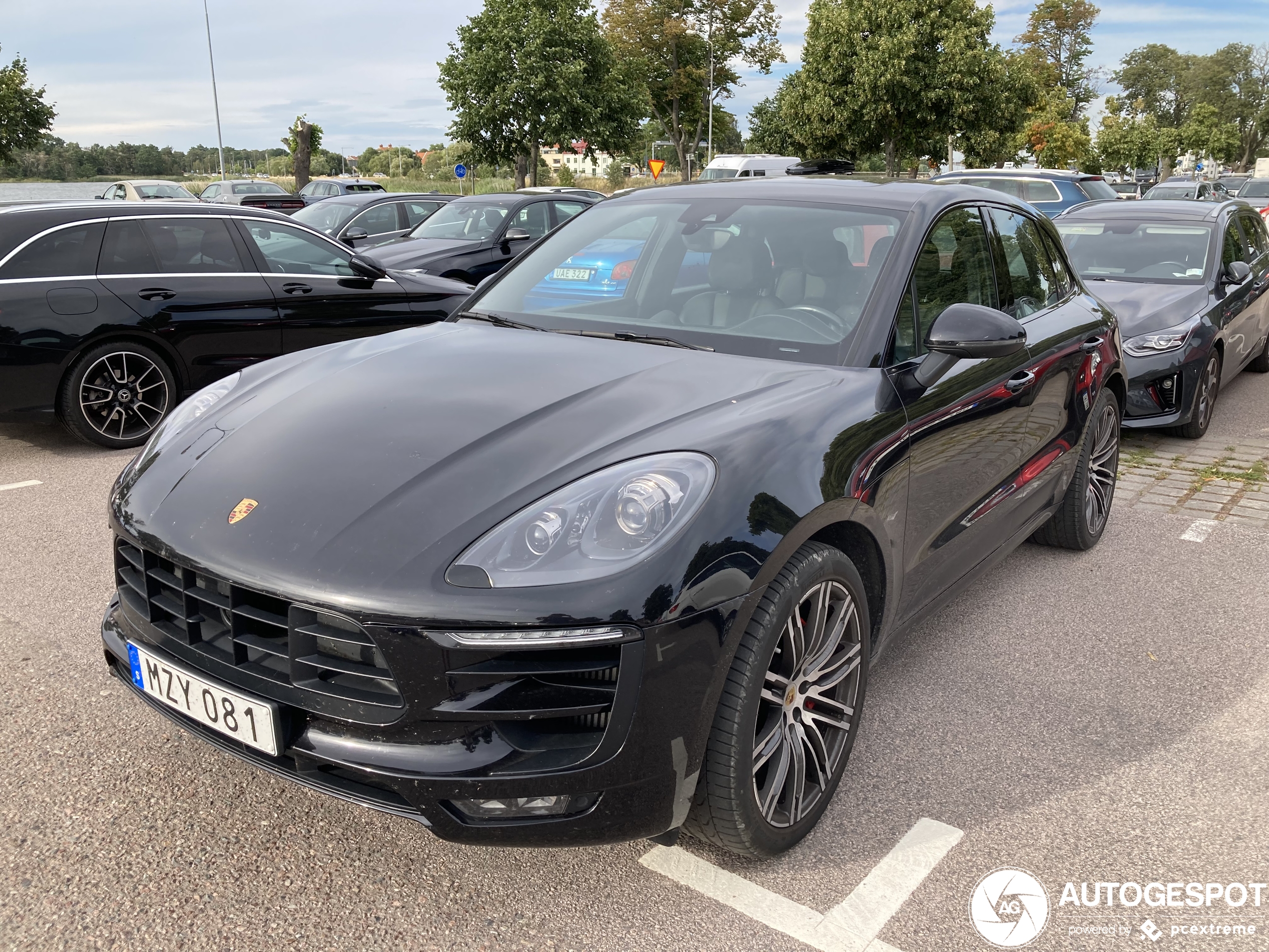 Porsche 95B Macan GTS