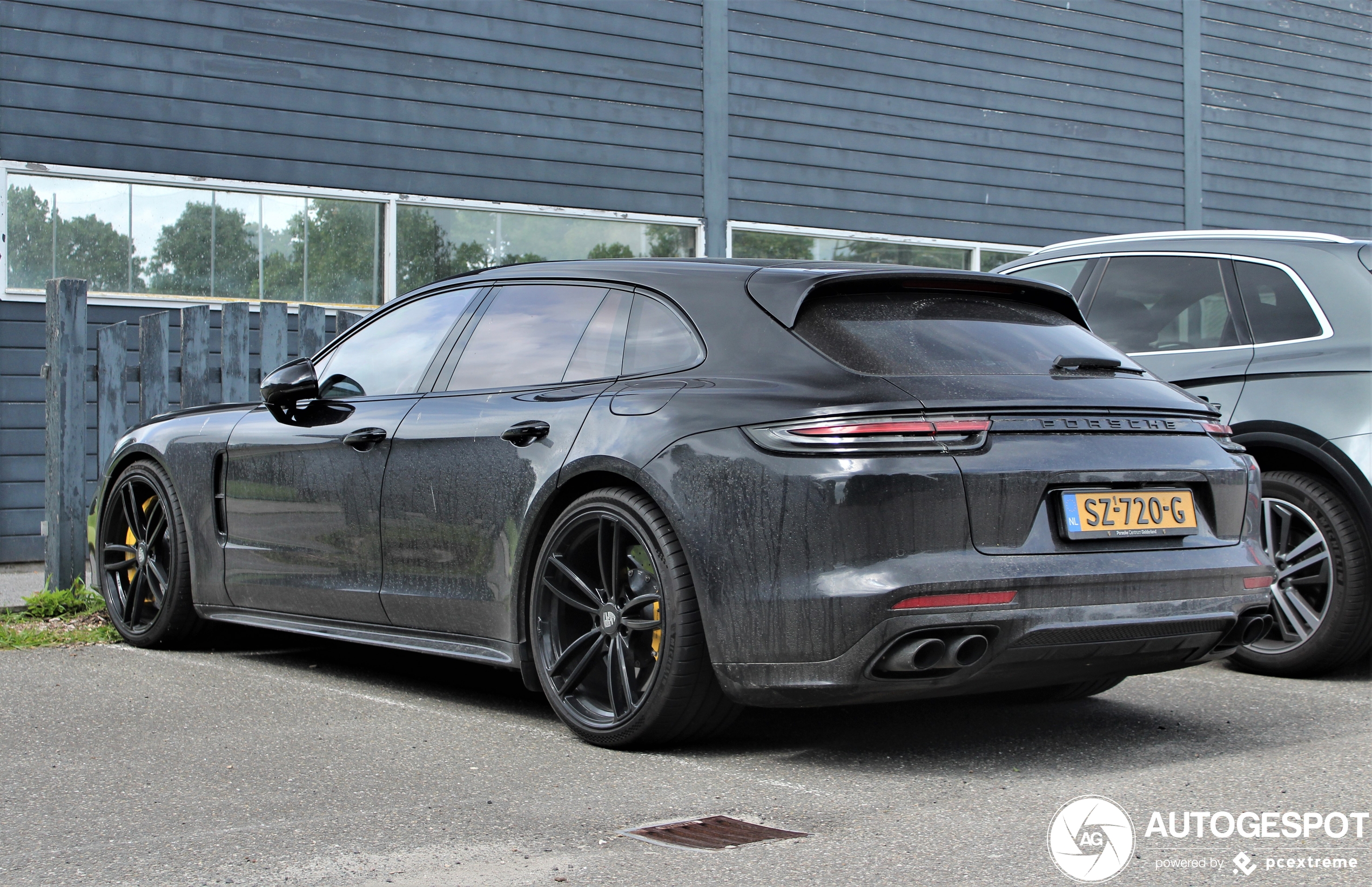 Porsche 971 Panamera Turbo S E-Hybrid Sport Turismo