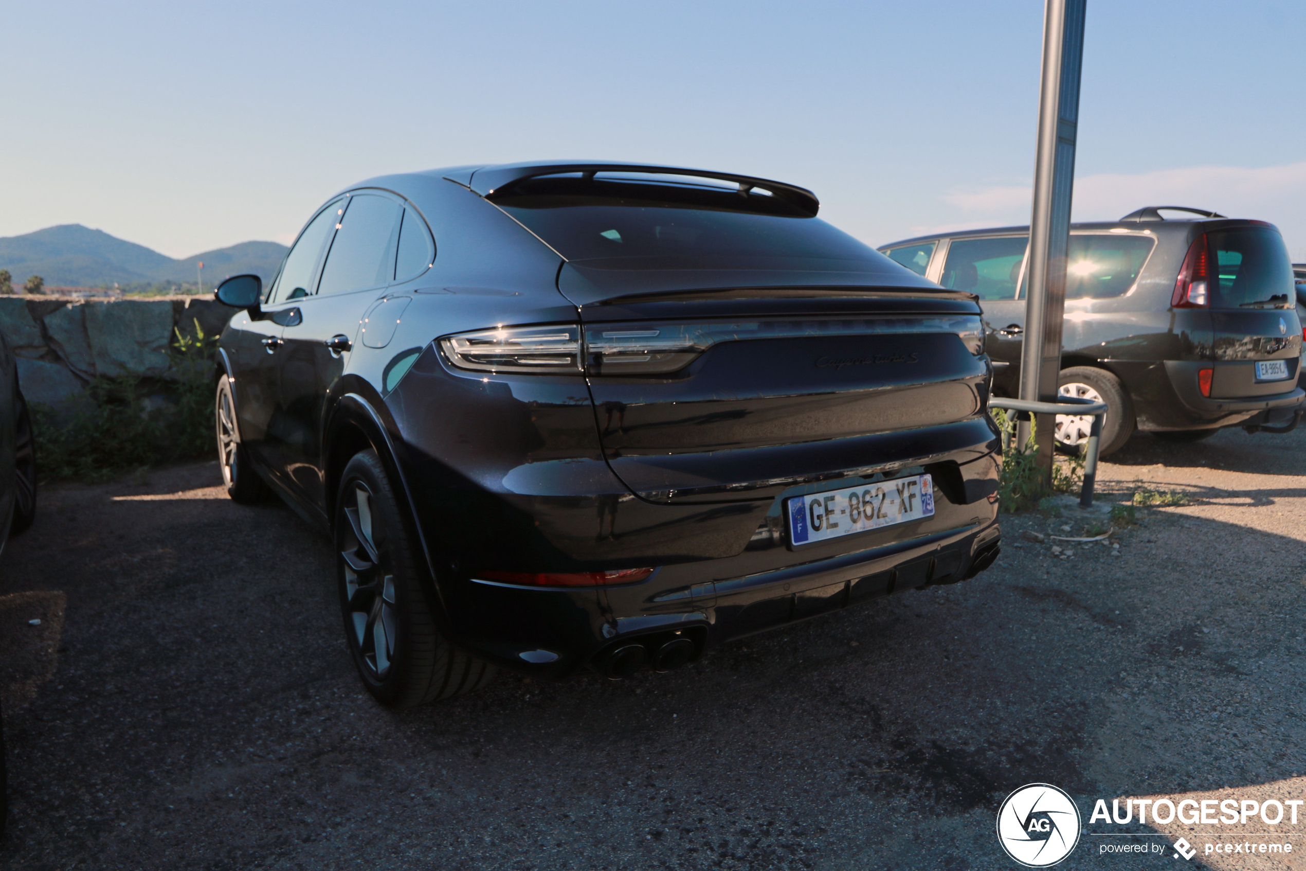 Porsche Cayenne Coupé Turbo S E-Hybrid