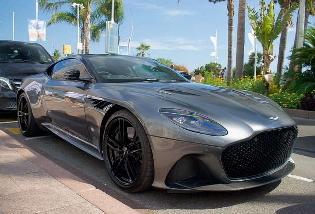 Aston Martin DBS Superleggera