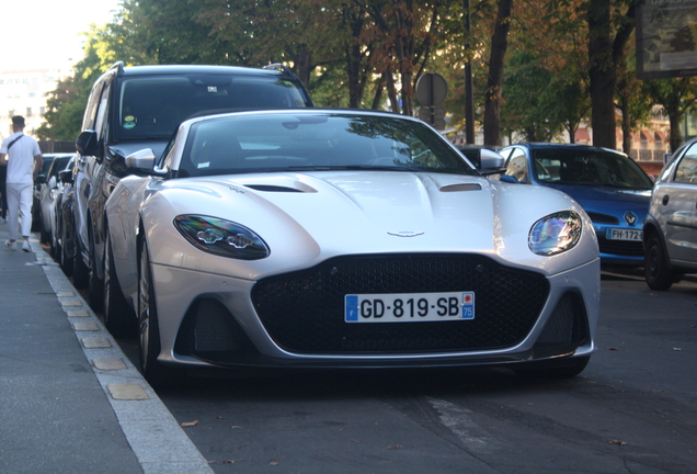 Aston Martin DBS Superleggera Volante