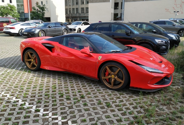 Ferrari F8 Spider