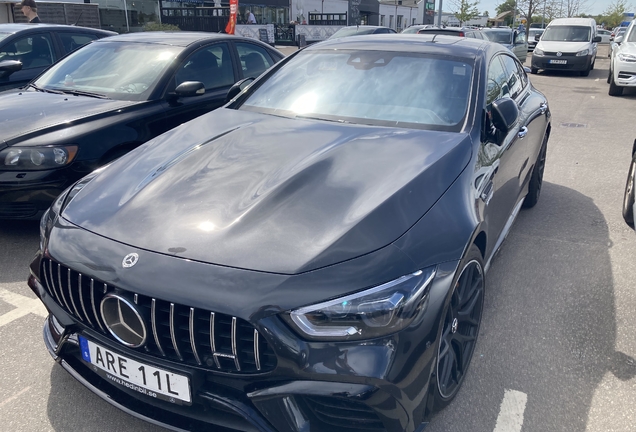 Mercedes-AMG GT 63 S X290