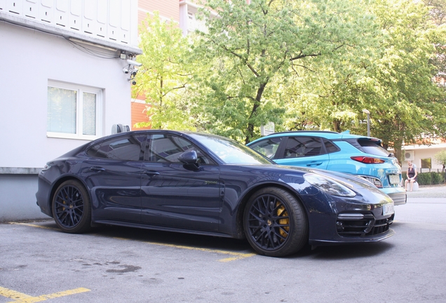 Porsche 971 Panamera Turbo S E-Hybrid