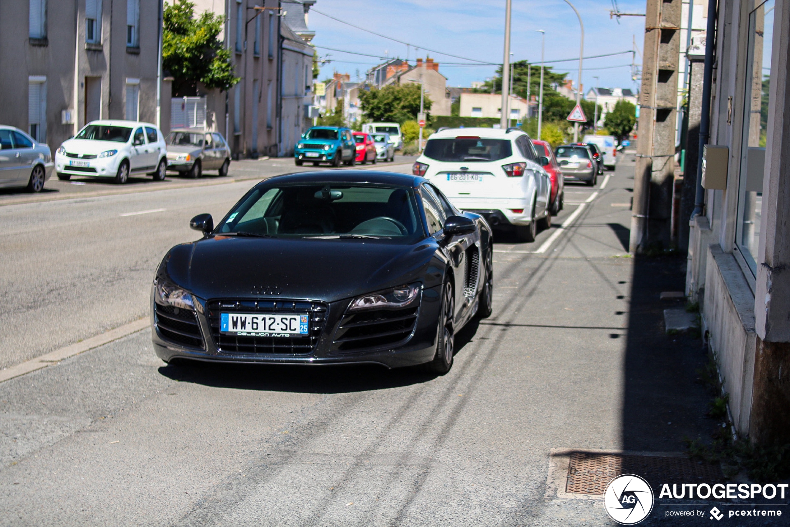 Audi R8 V10