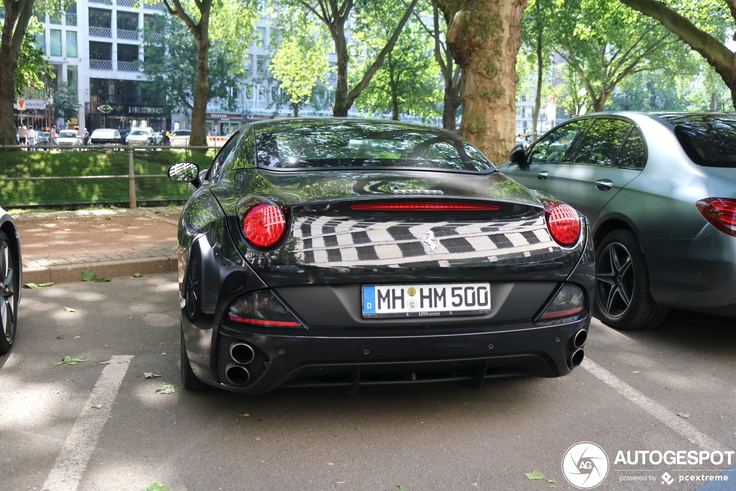 Ferrari California