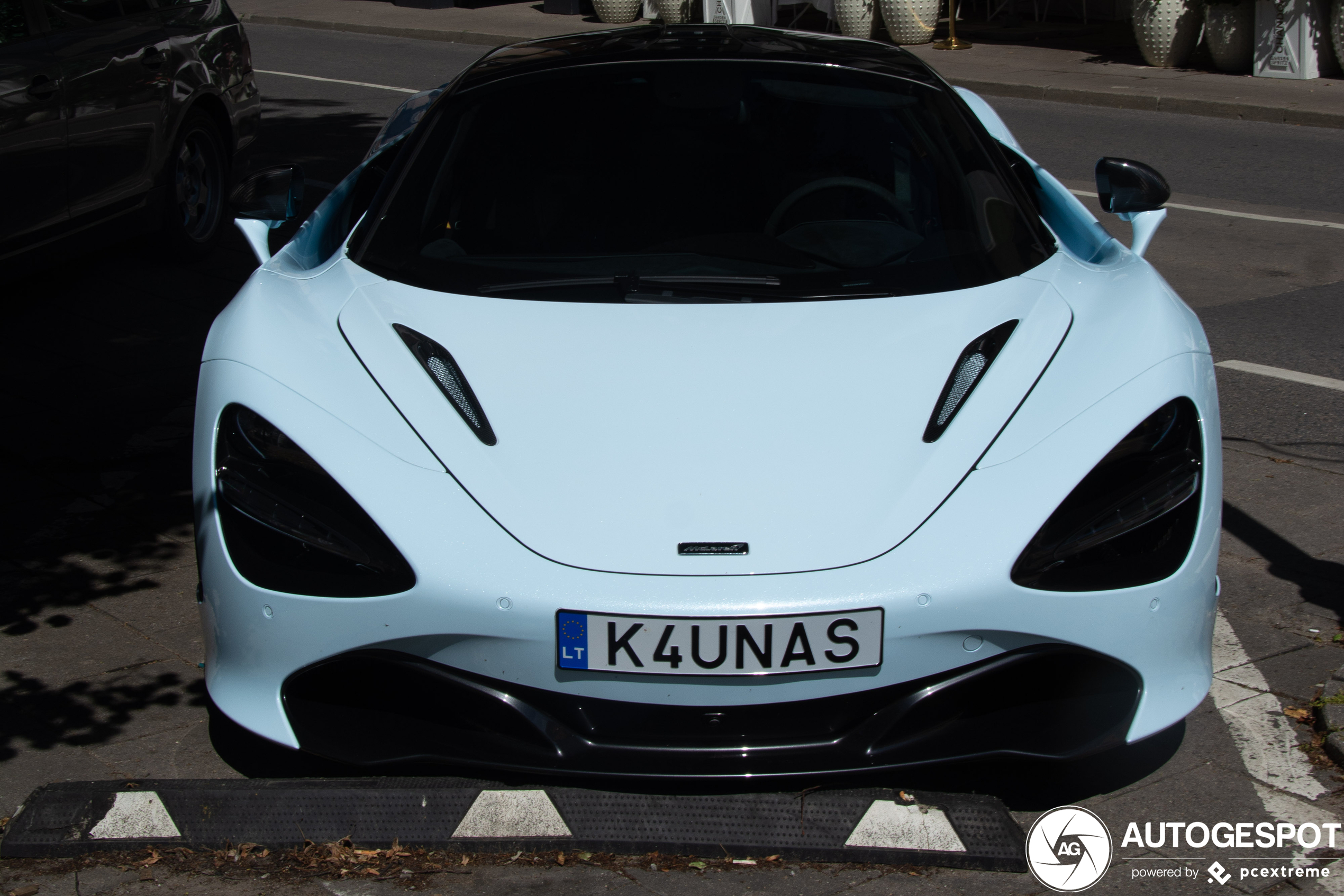 McLaren 720S