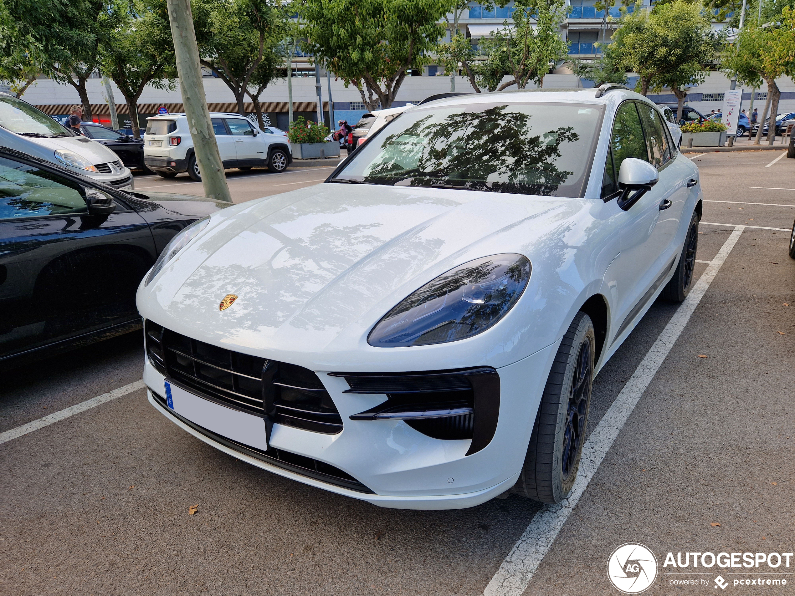 Porsche 95B Macan GTS MkII