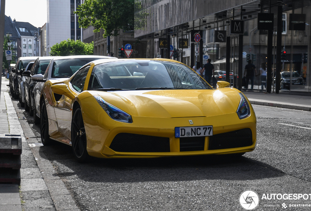 Ferrari 488 Spider