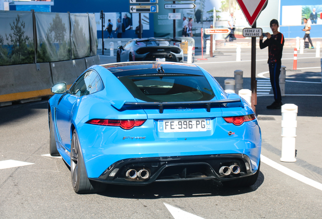 Jaguar F-TYPE SVR Coupé 2017