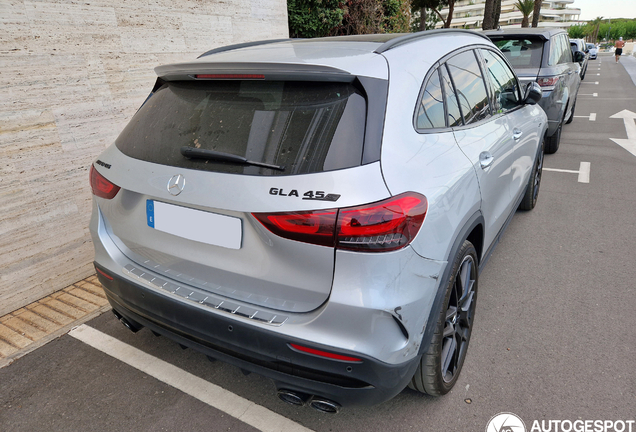 Mercedes-AMG GLA 45 S 4MATIC+ H247