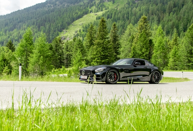 Mercedes-AMG GT C C190 2019