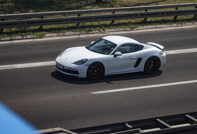 Porsche 718 Cayman S