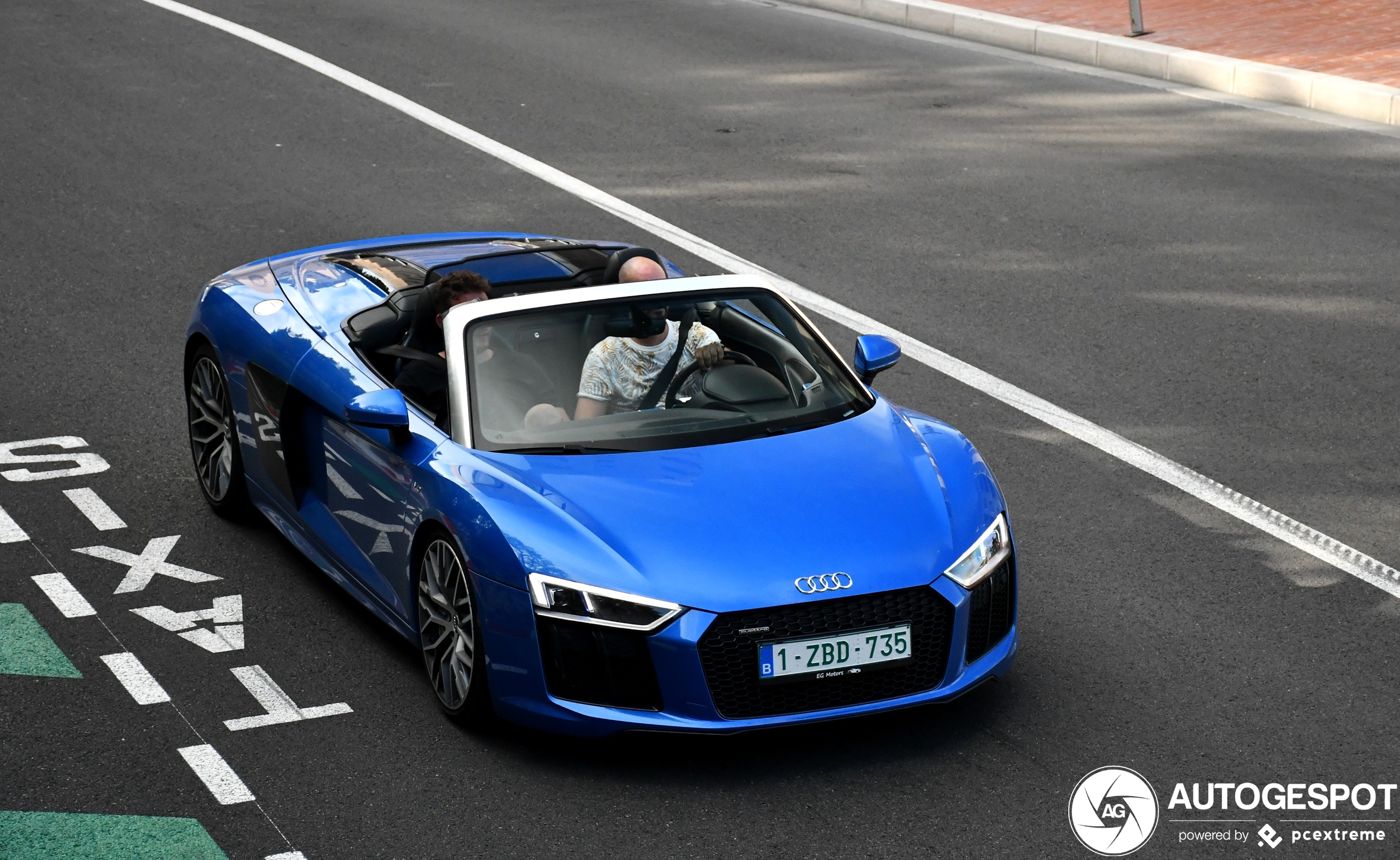 Audi R8 V10 Spyder 2016