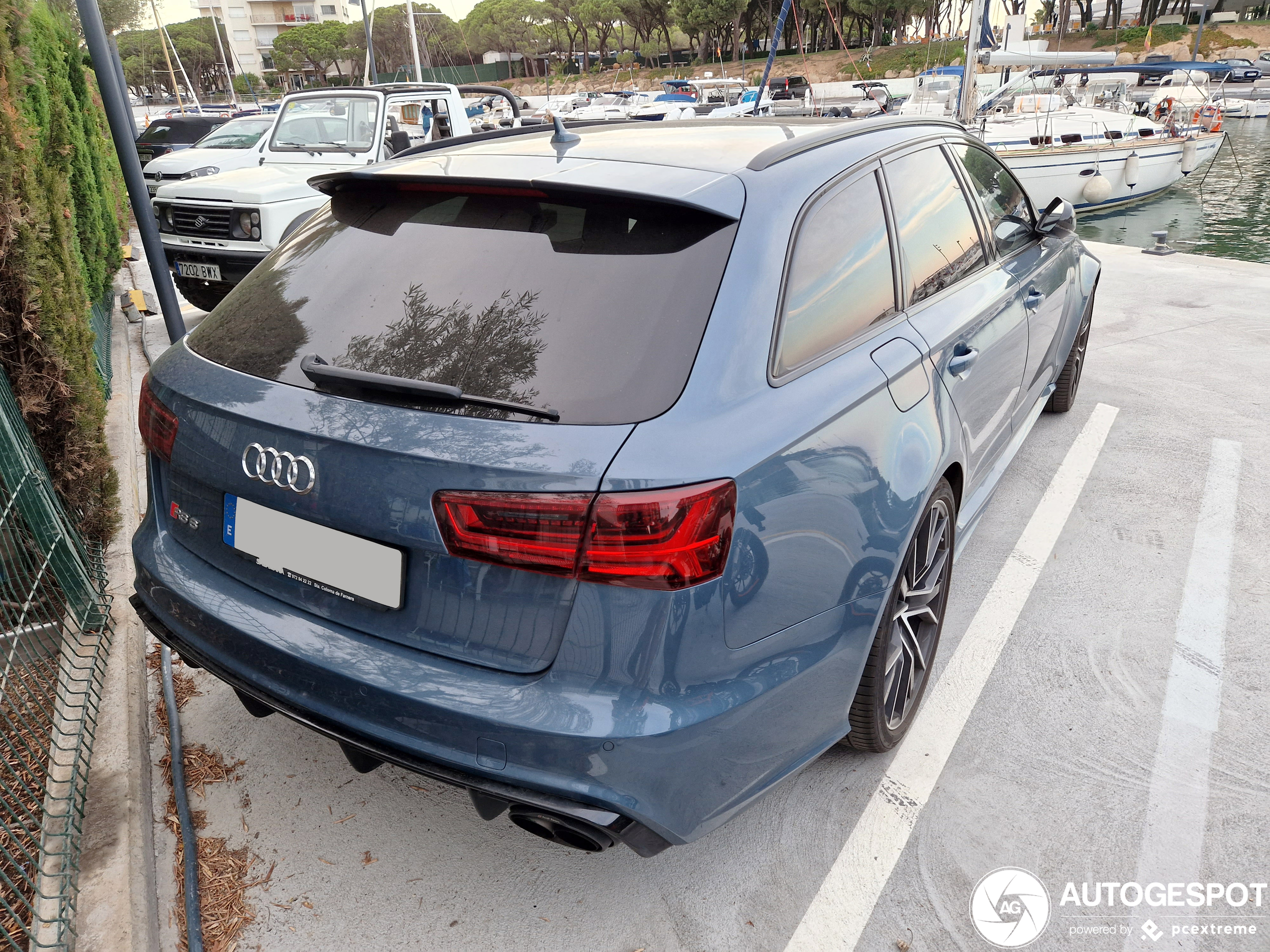 Audi RS6 Avant C7 2015