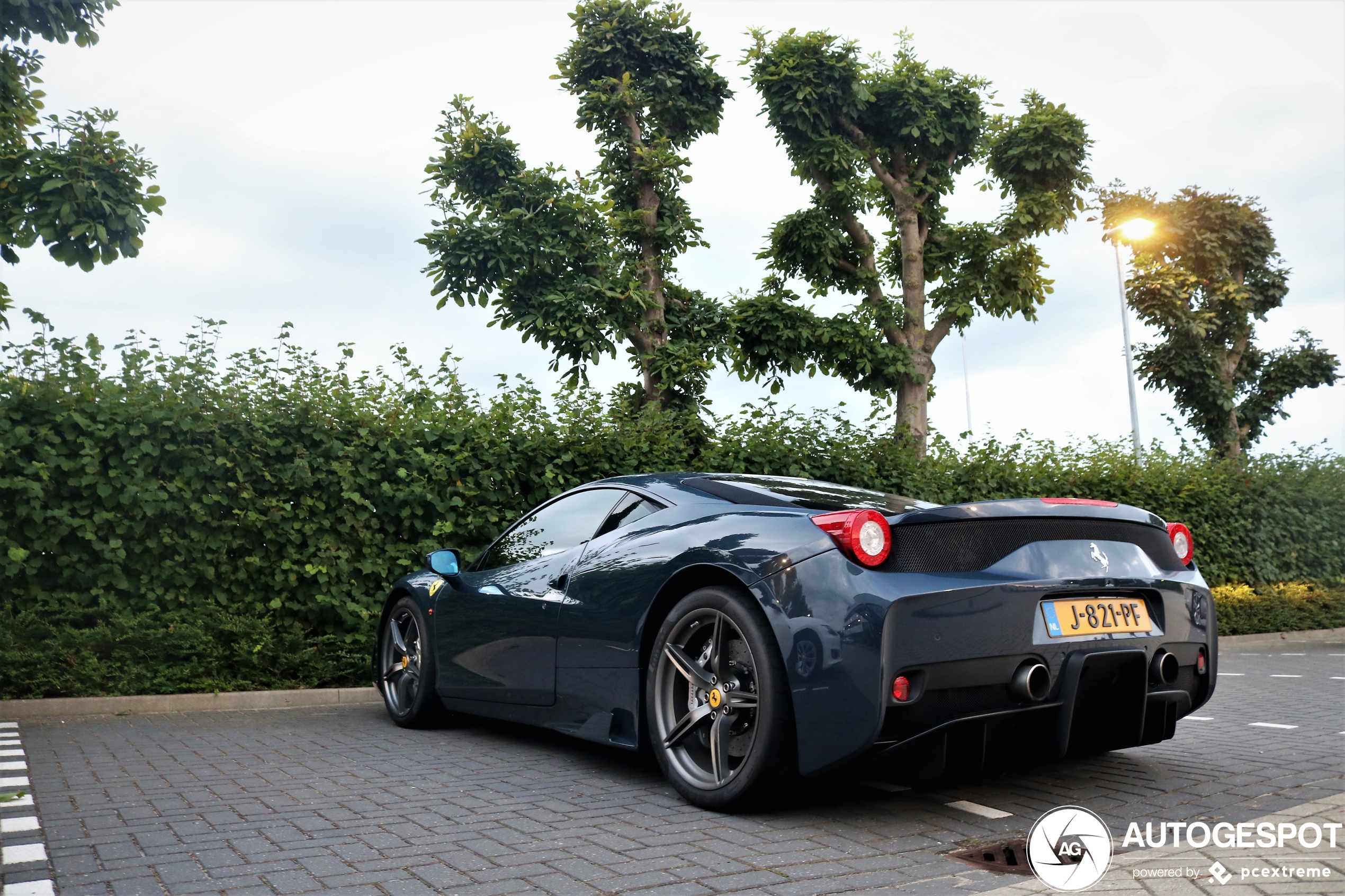 Ferrari 458 Speciale