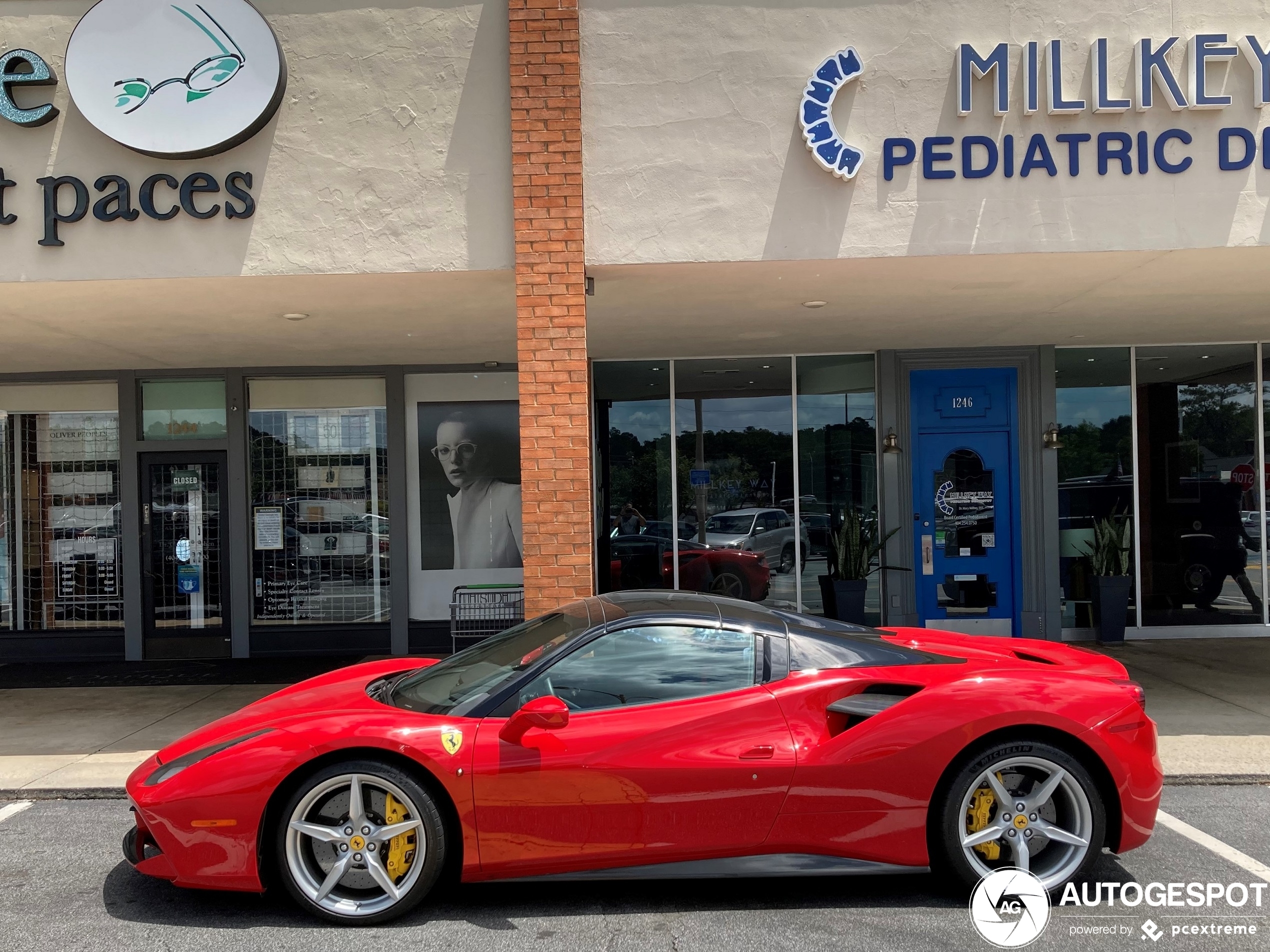 Ferrari 488 Spider