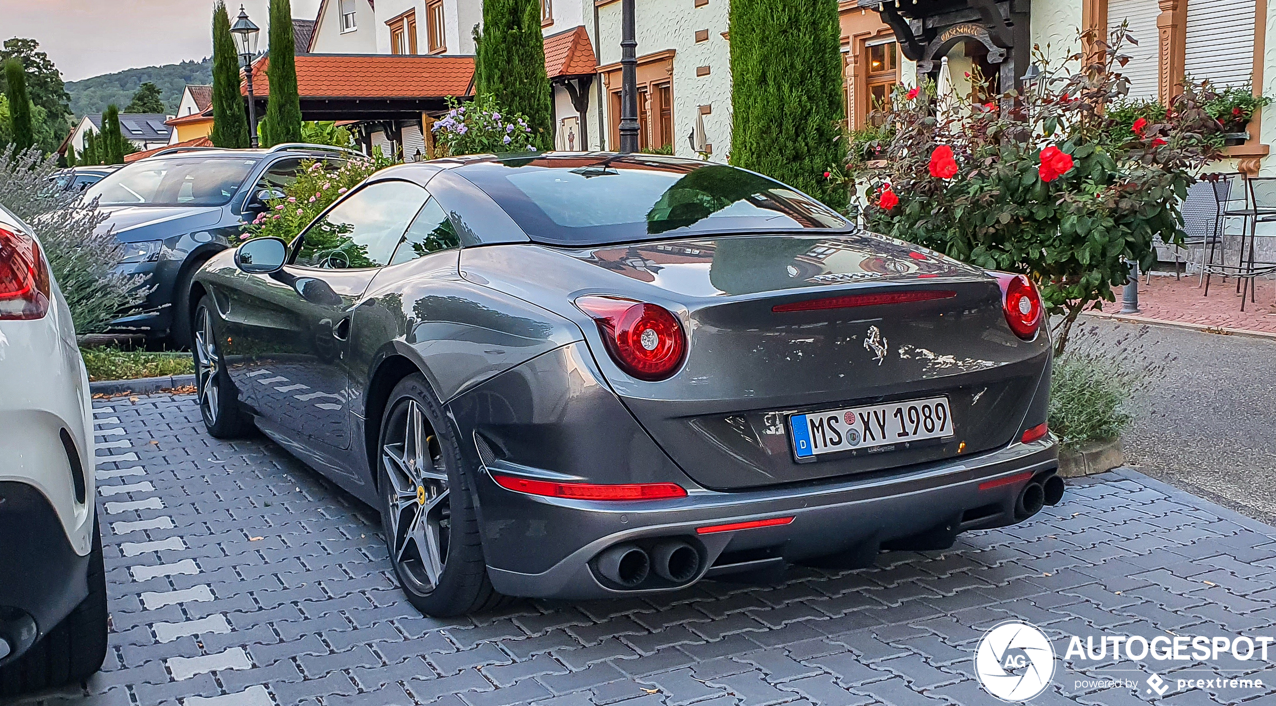 Ferrari California T