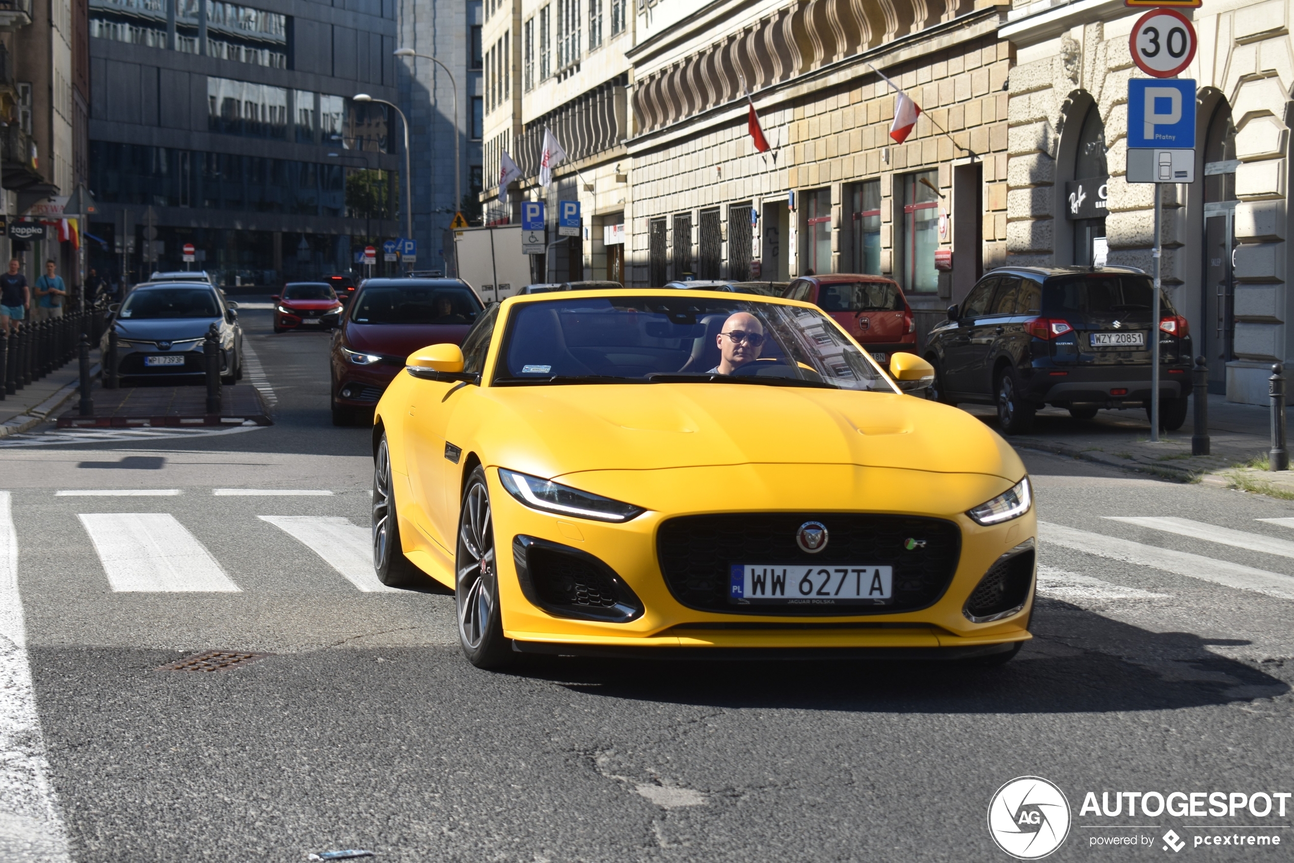 Jaguar F-TYPE R Convertible 2020