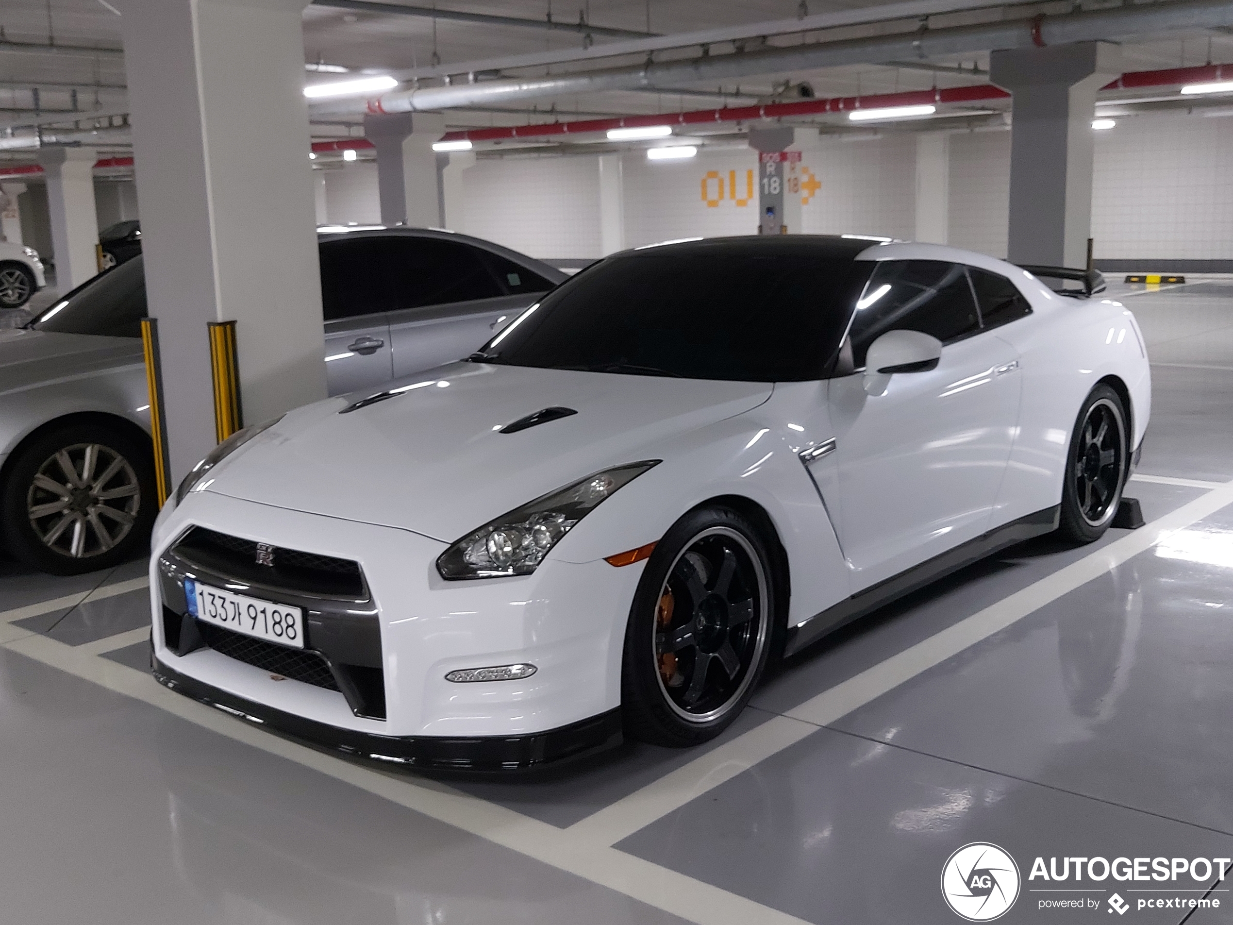 Nissan GT-R 2013